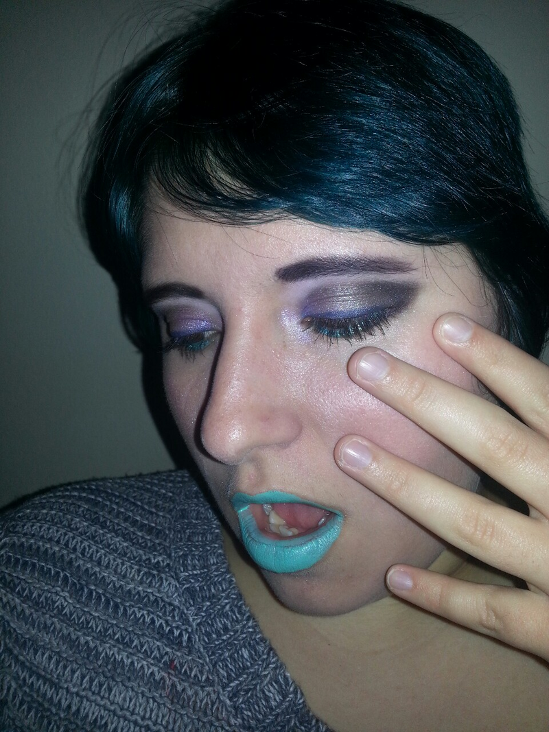 Illustration for article titled Lilac Breasted Roller Makeup Tutorial